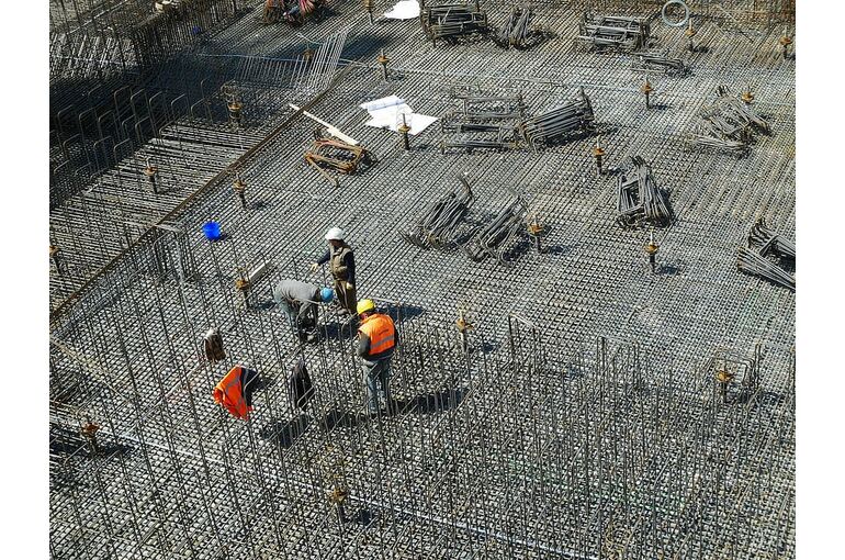 construction-site-construction-workers-building-hard-work