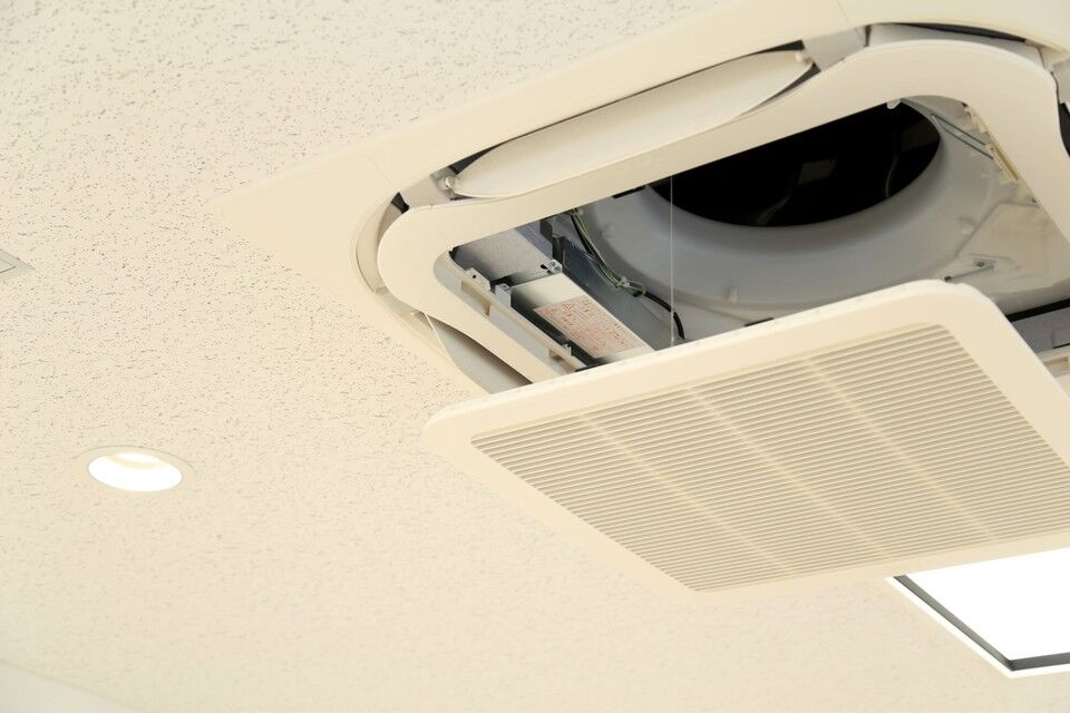 オフィス用のカバー外し